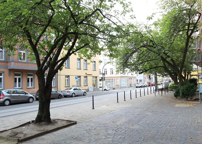 Apartment Zentrale Mit Gartennutzung